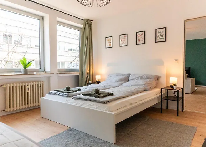 Appartement Modernes Im Essener Stadtkern *